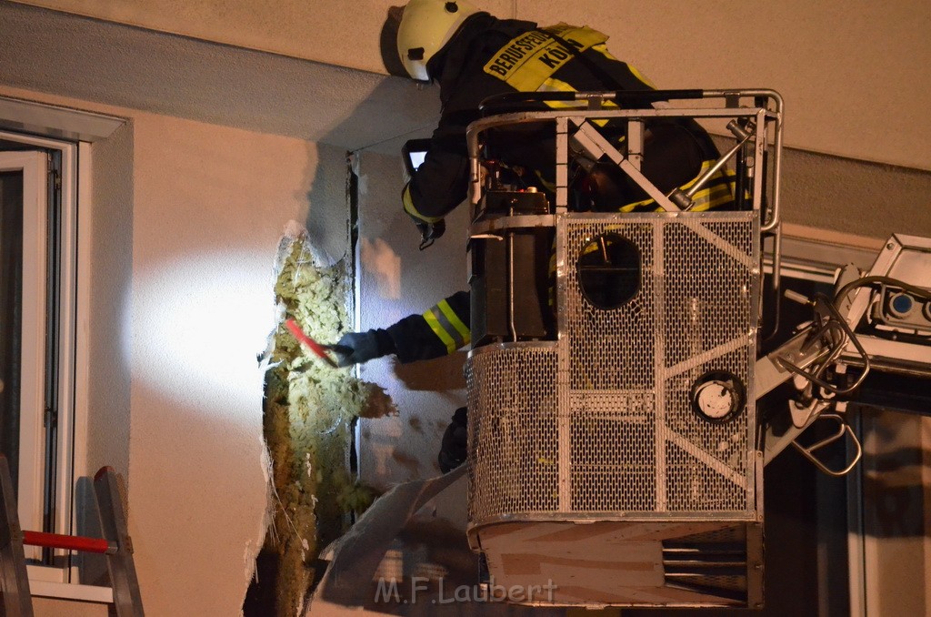 Feuer Koeln Porz Wahn Am Bahnhof P182.JPG - Miklos Laubert